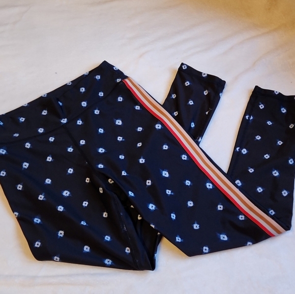 The Upside Activewear Yoga, Gym Full Leght  workout, Floral, leggings Sz 8 - Picture 8 of 8